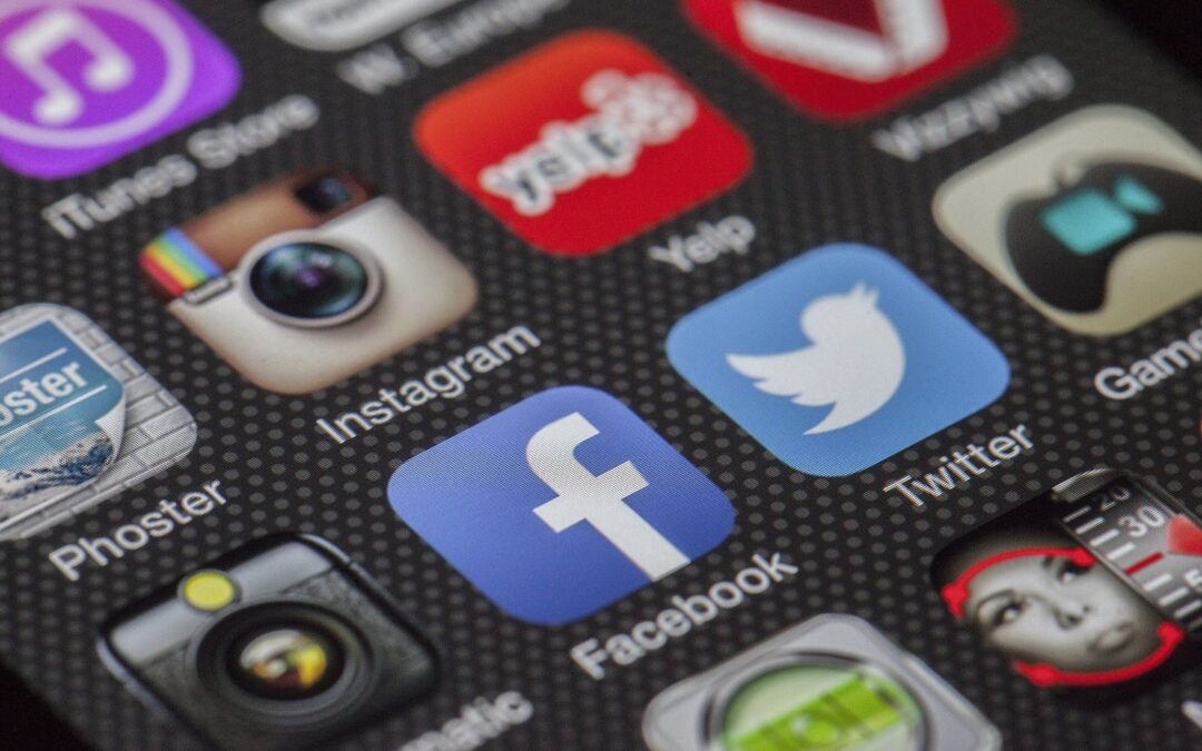 7 Social Media Apps Your Business Needs to Stop Playing Hide and Seek