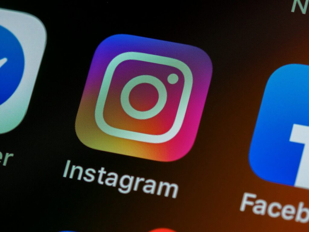 7 Social Media Apps Your Business Needs to Stop Playing Hide and Seek 2 black and purple computer keyboard